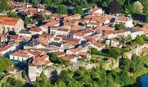 重庆回乡建别墅为什么一定要选专业乡墅公司